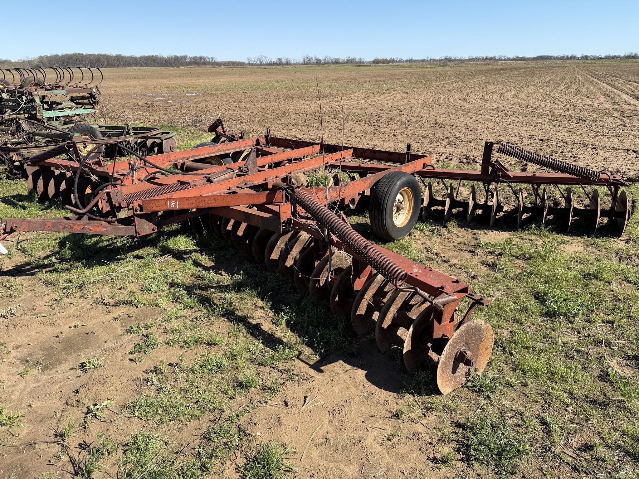 International Harvester 496 Equipment Image0
