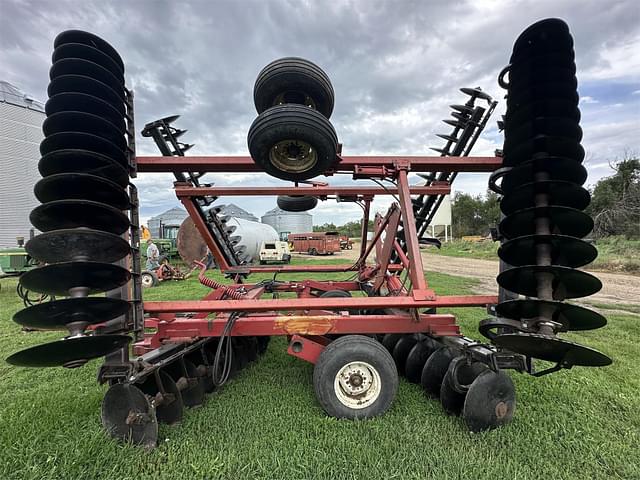 Image of International Harvester 496 equipment image 4