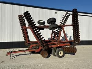 International Harvester 496 Image