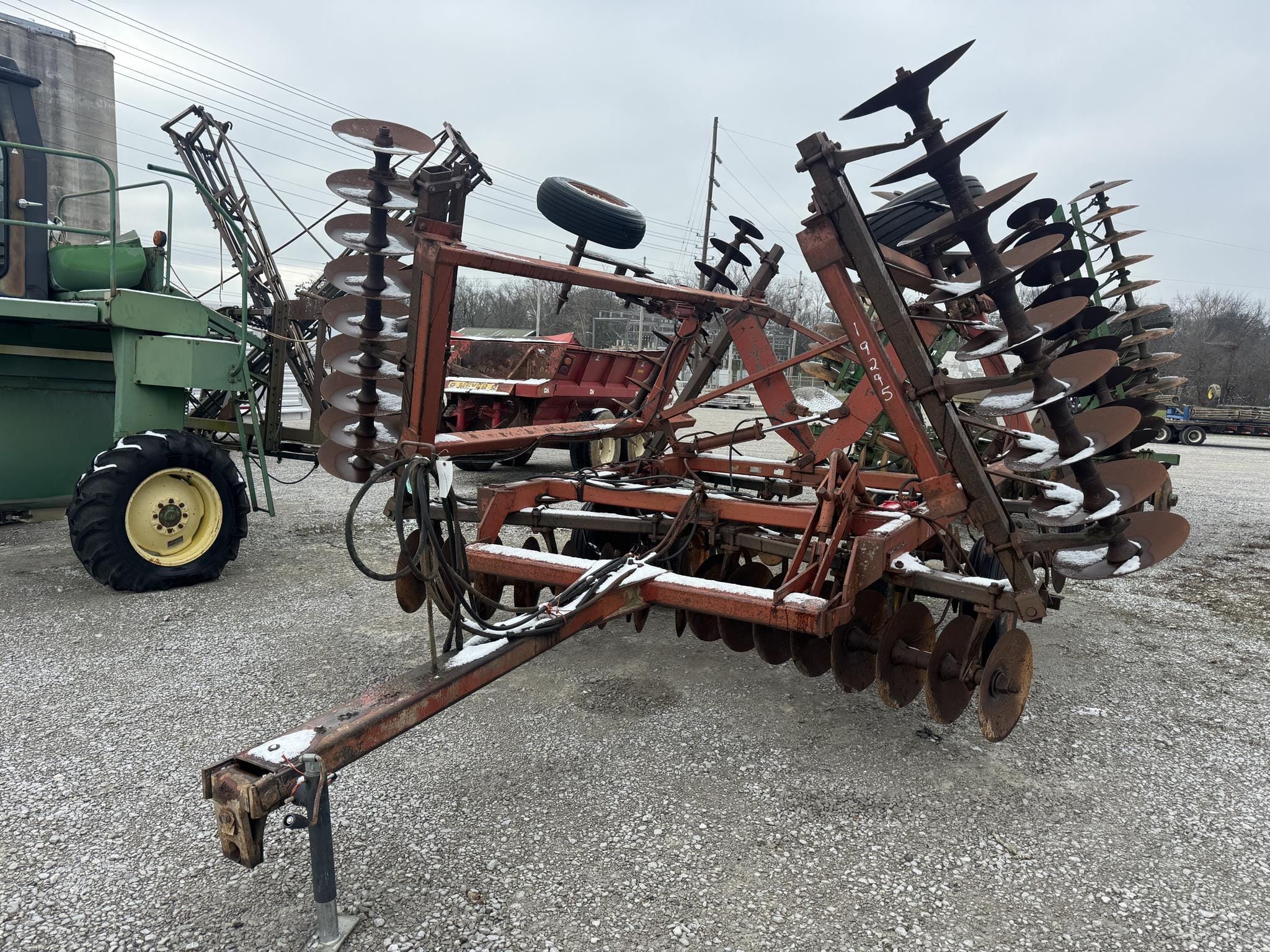 International Harvester 496 Equipment Image0