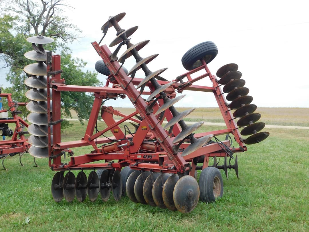 Image of International Harvester 496 Image 1