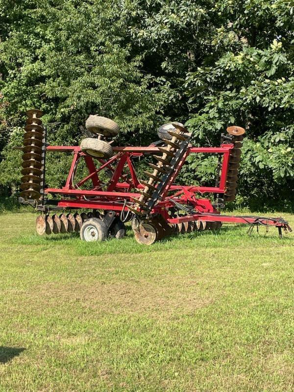 Image of International Harvester 496 Primary Image