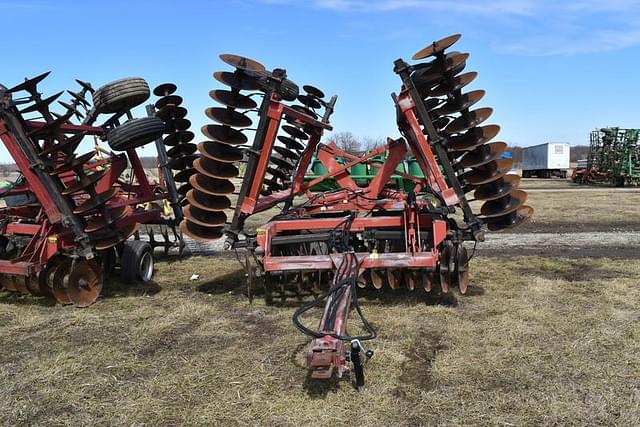 Image of International Harvester 496 equipment image 1