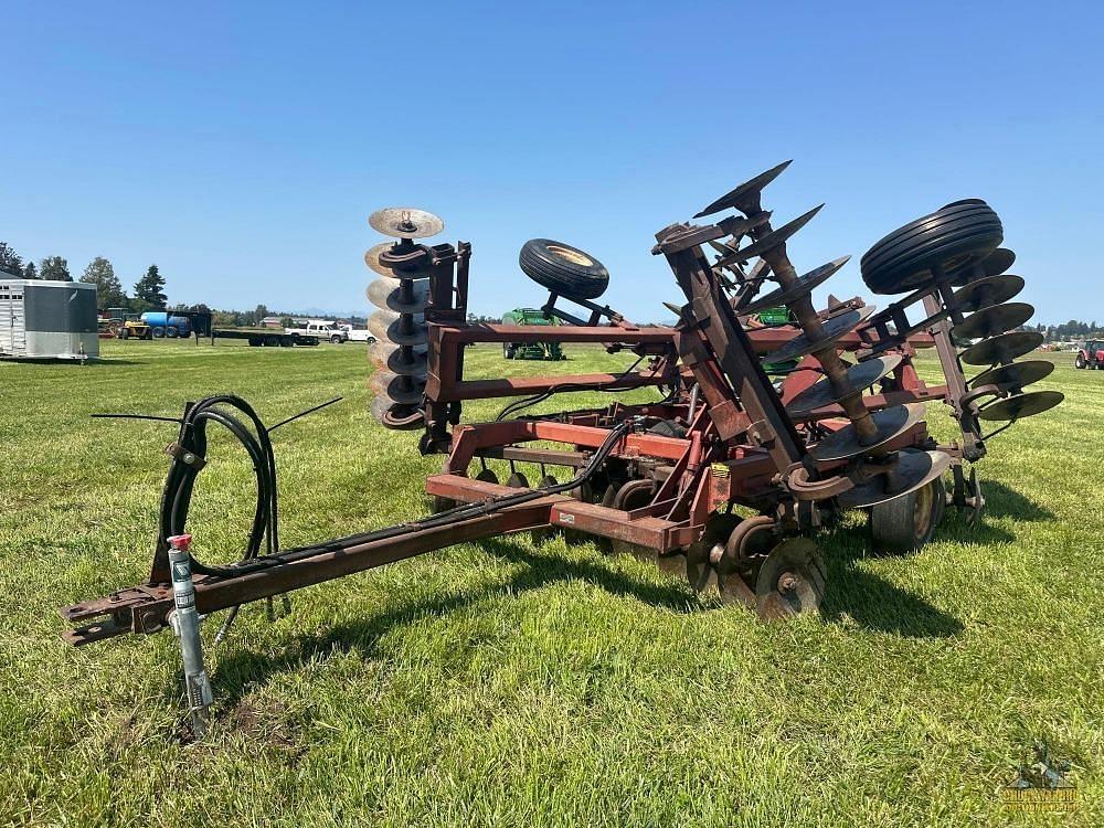 Image of International Harvester 496 Primary image