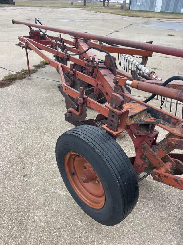 Image of International Harvester Undetermined equipment image 4