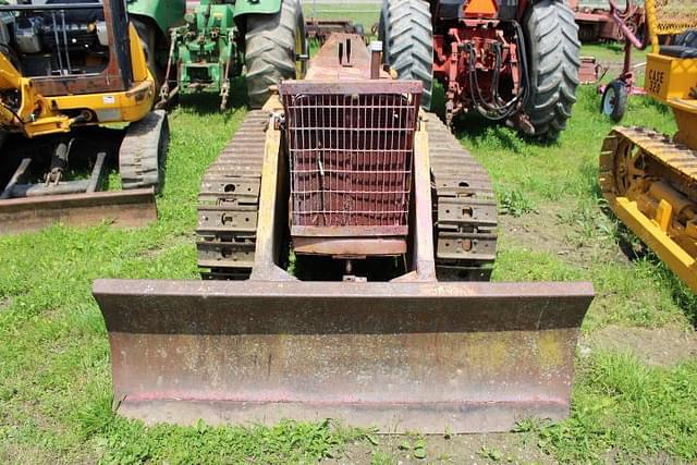 Image of International Harvester 500 equipment image 1