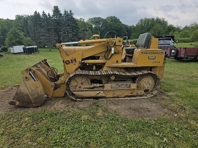 Image of International Harvester 500 equipment image 1