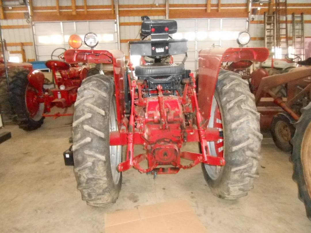 Image of International Harvester 504 Image 1