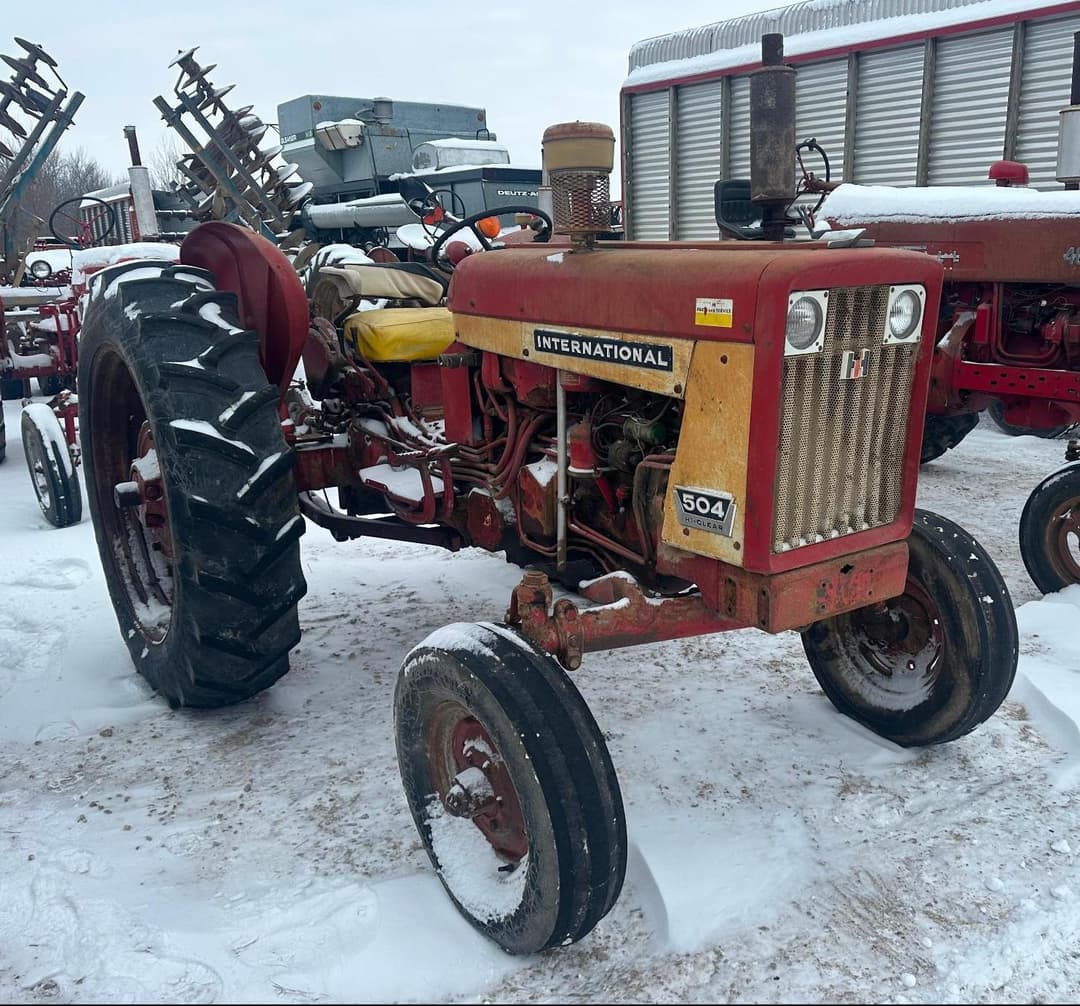 Image of International Harvester 504 Primary image