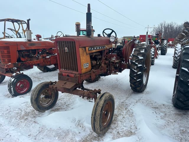Image of International Harvester 504 equipment image 1