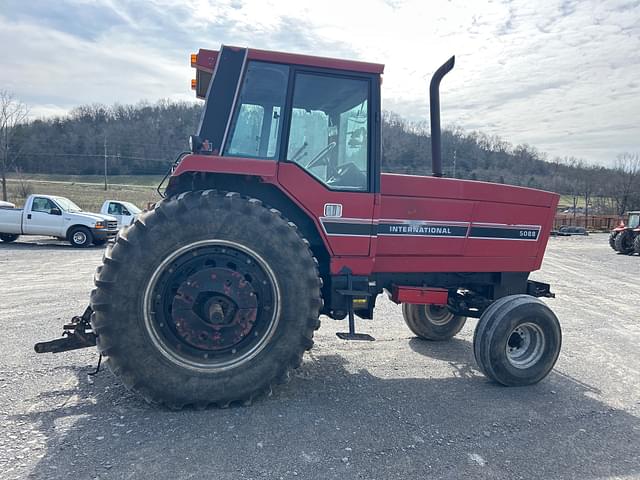 Image of International Harvester 5088 equipment image 3