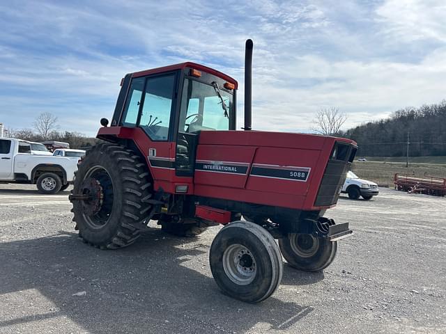 Image of International Harvester 5088 equipment image 2