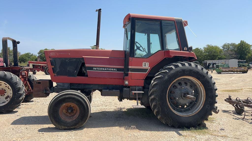 Main image International Harvester 5088