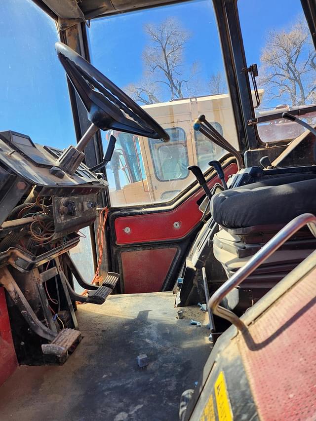 Image of International Harvester 5088 equipment image 4