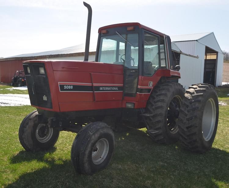 International Harvester 5088 Tractors 100 to 174 HP for Sale | Tractor Zoom