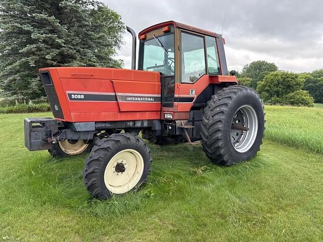 Image of International Harvester 5088 equipment image 1