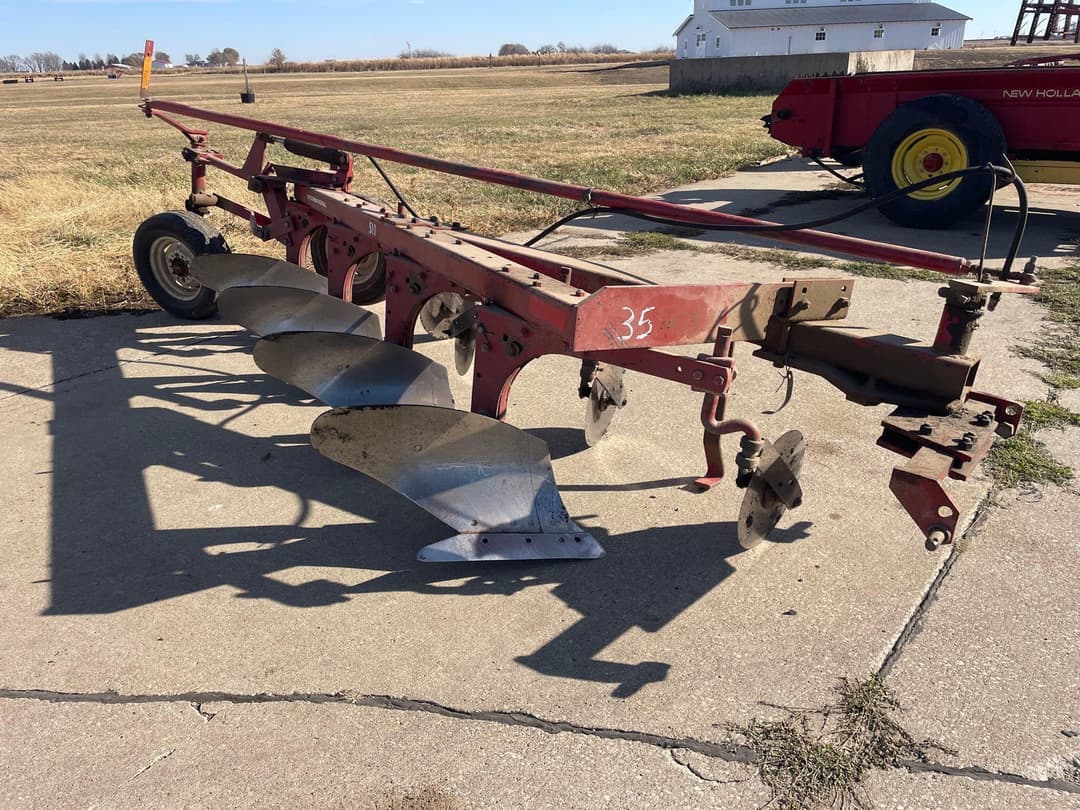 Image of International Harvester 510 Primary image