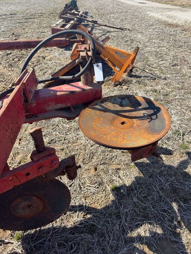 Image of International Harvester 510 equipment image 4