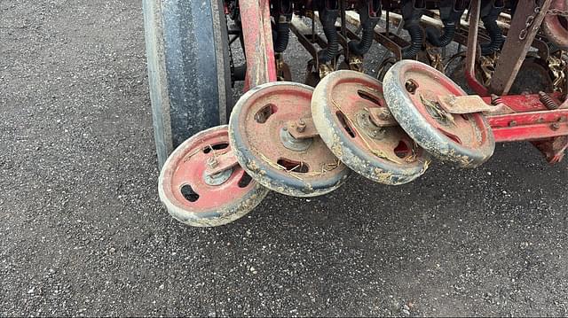 Image of International Harvester 510 equipment image 4