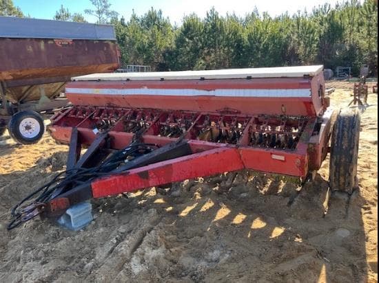 Image of International Harvester 510 Image 0