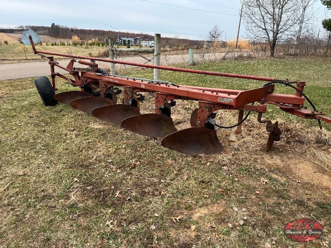 Image of International Harvester 510 Primary image