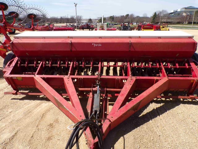 Image of International Harvester 510 equipment image 2