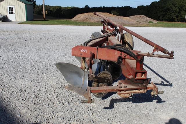 Image of International Harvester 510 equipment image 3