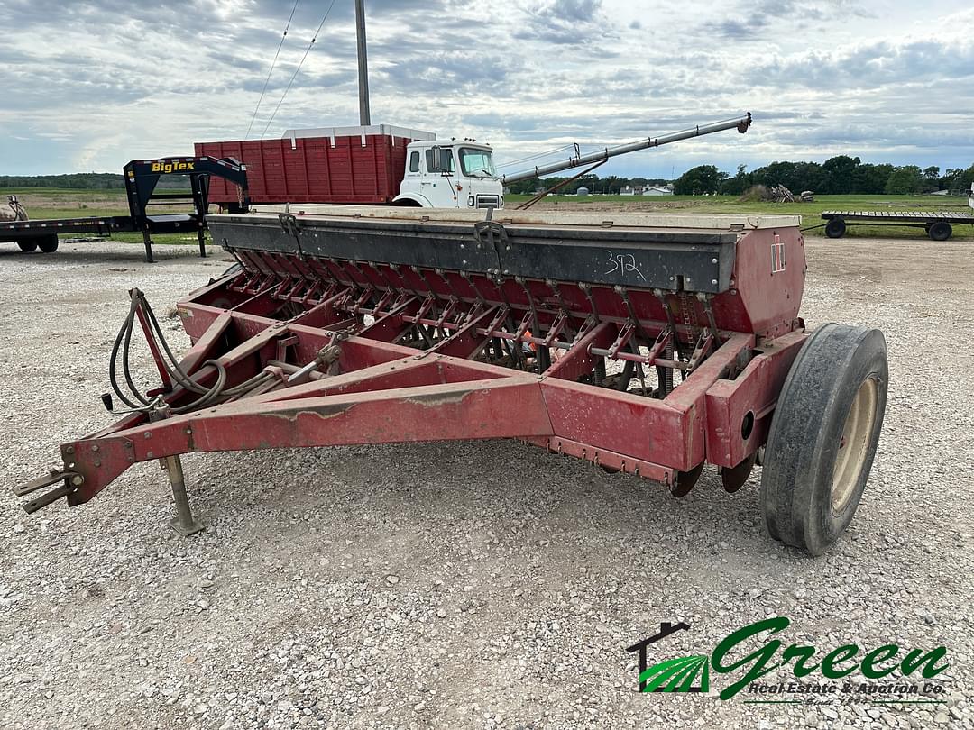 Image of International Harvester 510 Primary image