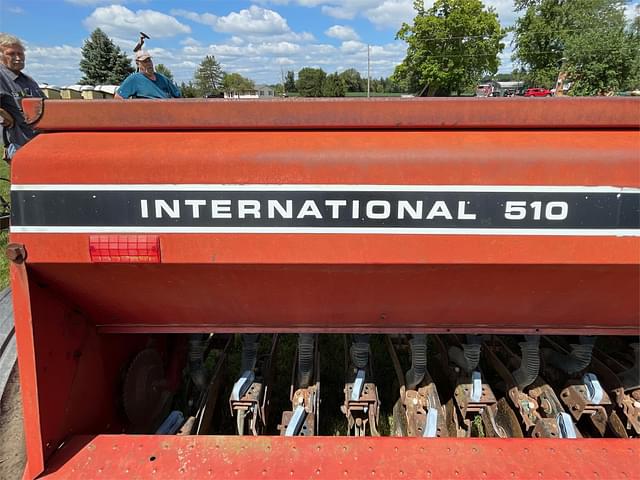 Image of International Harvester 510 equipment image 3