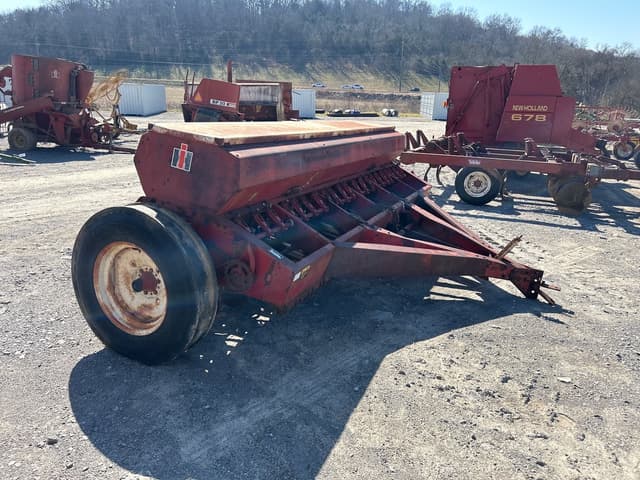 Image of International Harvester 510 equipment image 2