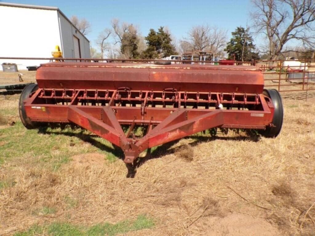 Image of International Harvester 510 Primary image