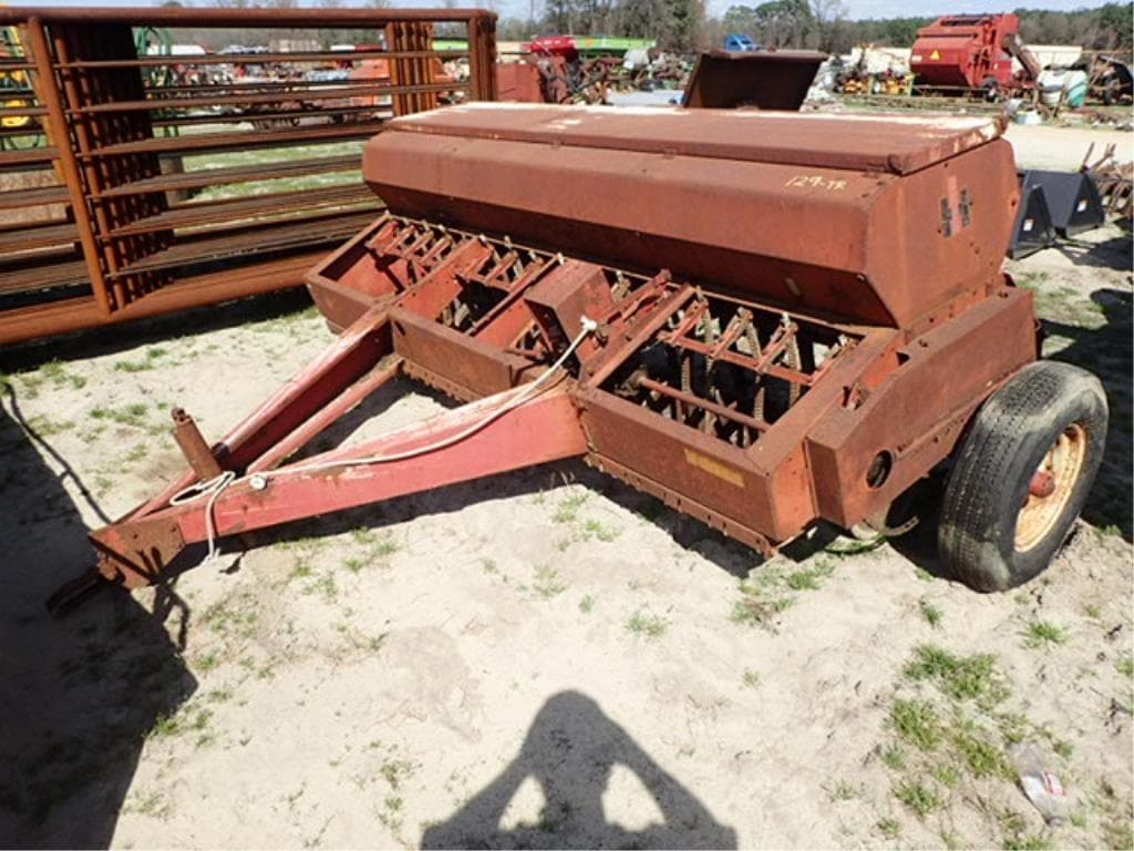 Image of International Harvester 510 Primary image