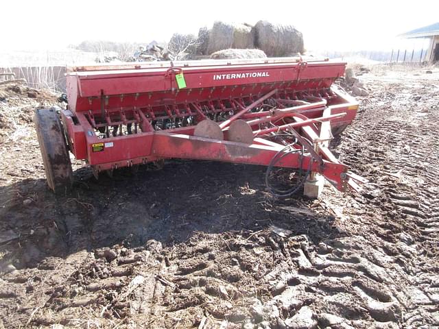 Image of International Harvester 510 equipment image 1