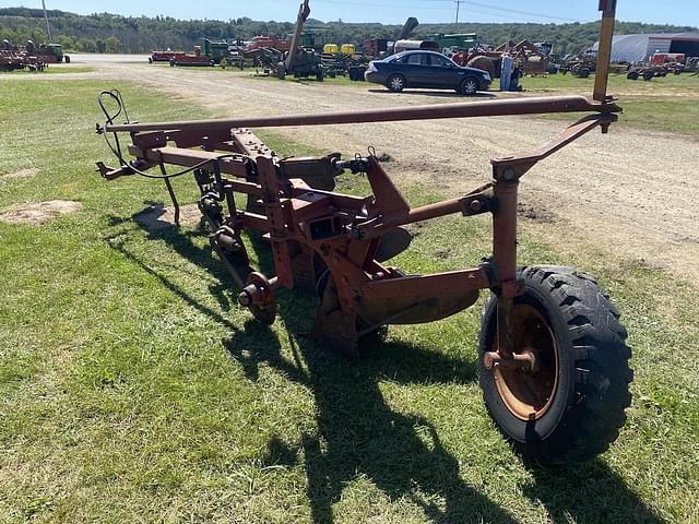 Image of International Harvester 510 equipment image 3