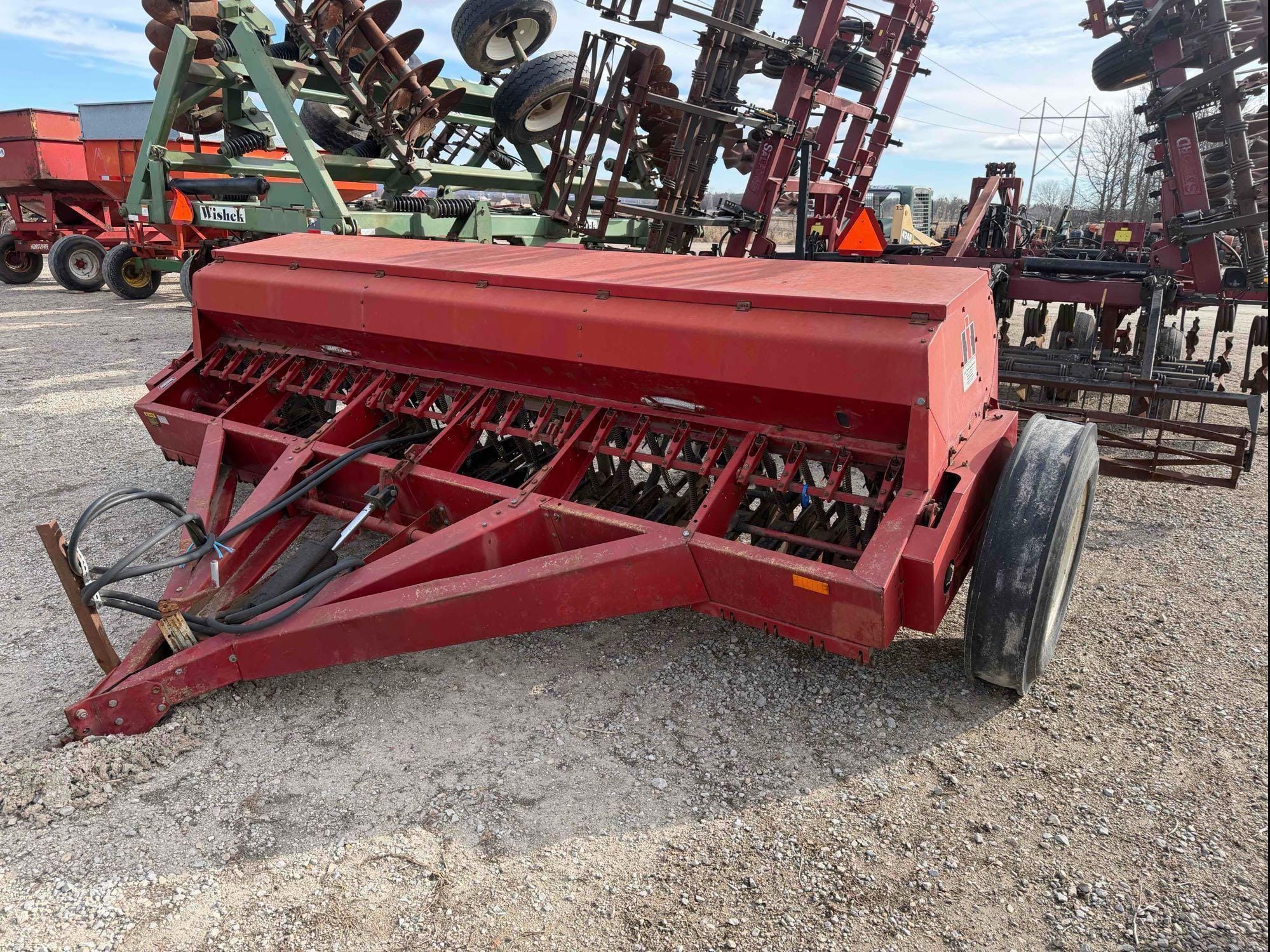 International Harvester 5100 Equipment Image0