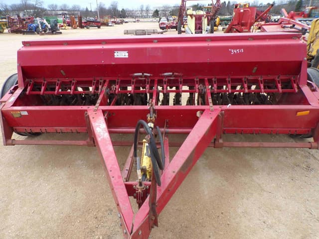 Image of International Harvester 5100 equipment image 2