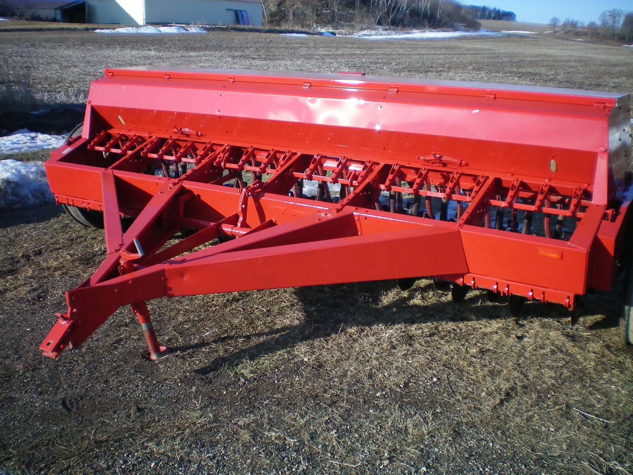 International Harvester 5100 Equipment Image0