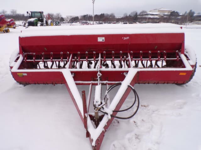 Image of International Harvester 5100 equipment image 2