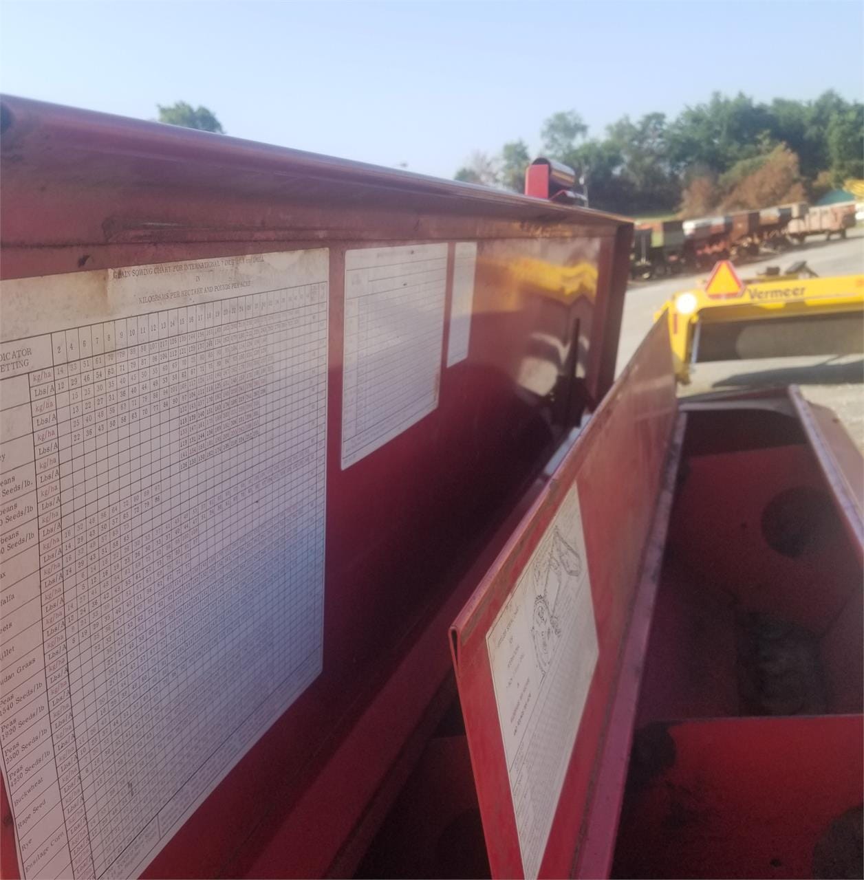 International Harvester 5100 Equipment Image0