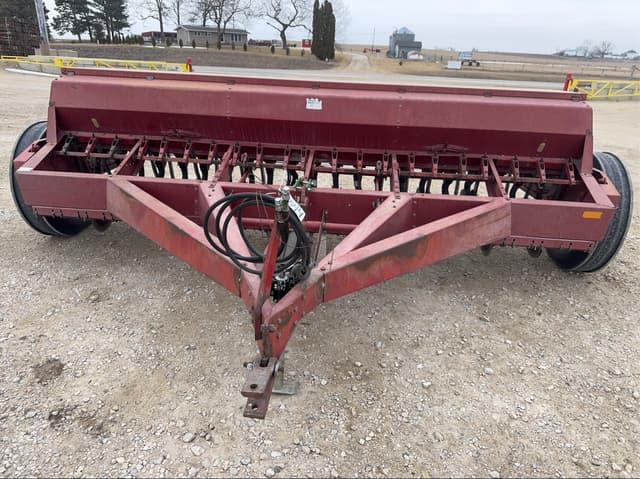 Image of Case IH 5100 equipment image 1