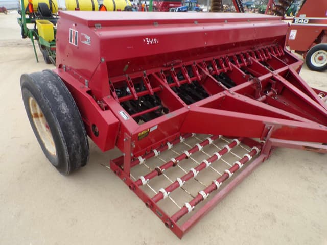Image of International Harvester 5100 equipment image 1