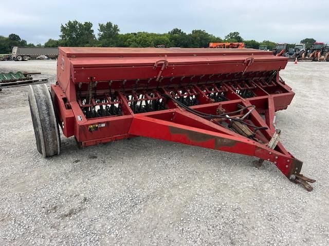 International Harvester 5100 Equipment Image0