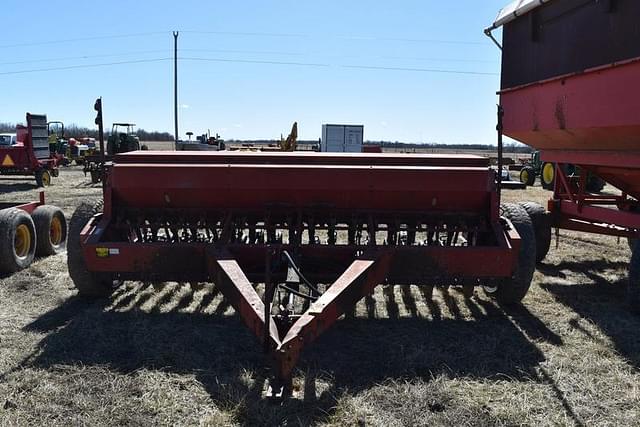 Image of International Harvester 5100 equipment image 1