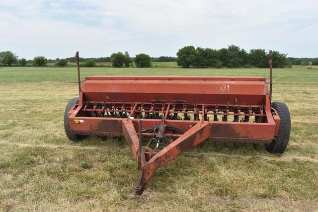 Image of International Harvester 5100 equipment image 1
