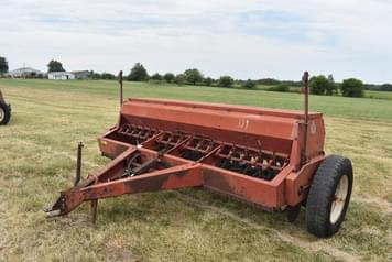 Main image International Harvester 5100