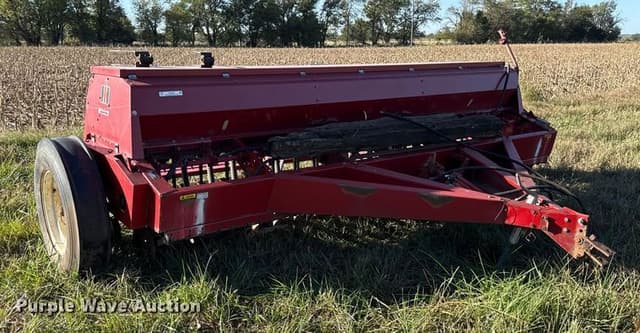 Image of International Harvester 5100 equipment image 2