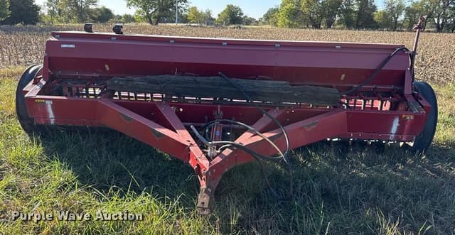 Image of International Harvester 5100 equipment image 1