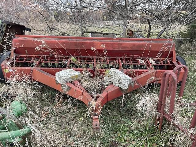 Image of International Harvester 5100 equipment image 4