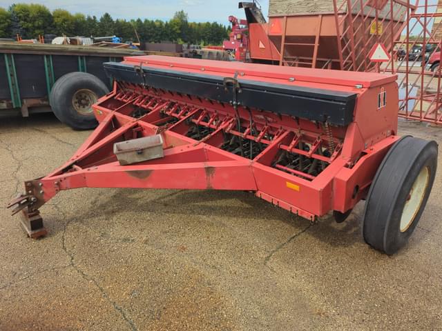 Image of International Harvester 5100 equipment image 2