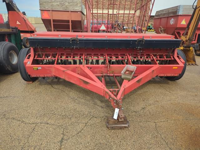 Image of International Harvester 5100 equipment image 1